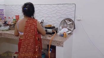 Step-Sibling Forbidden Kitchen Romance XXX, Hindi Audio