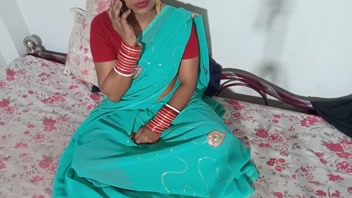 Bengali Bhabhi Clears Rent with Kisses - Hot Indian XXX in Hindi
