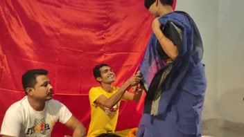 Hot Bengali Threesome: Husband Fingers as Wife Gets Wild!