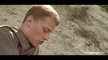 Adele Haenel’s Steamy Outdoor Kiss & Reveal - The Combattants