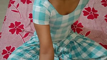 Desi Village Bhabhi’s Intense Dever Action - Clear Hindi Audio!