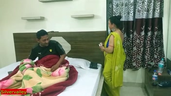 Sizzling Bengali Bhabhi’s Wild Encounter with Stranger! Hot Chat!